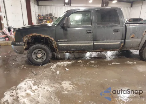 2003 Chevrolet Silverado 1500Hd Ls z USA, uszkodzony, nr VIN 1GCGK13U93F109667